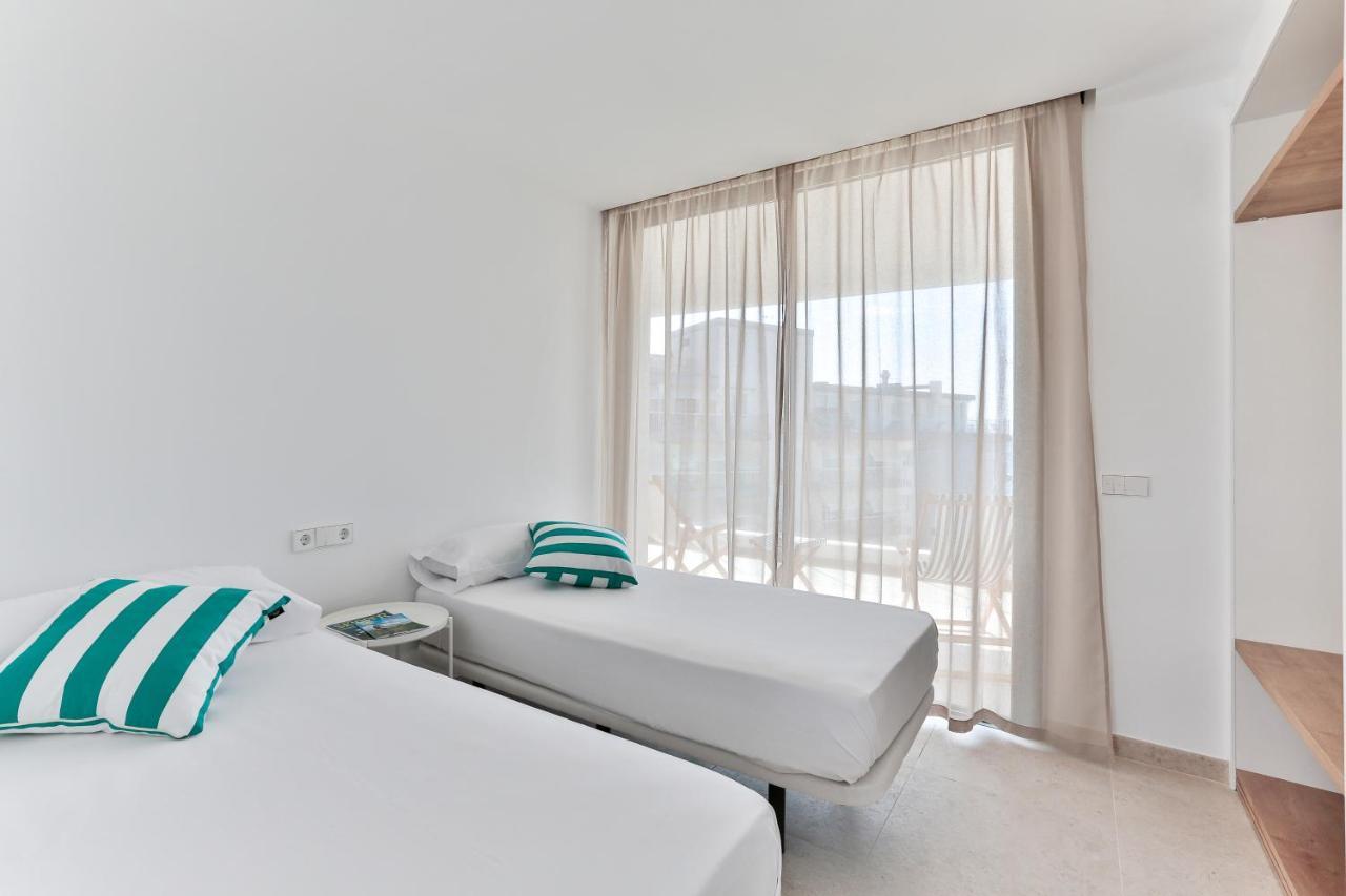 Eco-Apartments La Marineda Roses Eksteriør billede