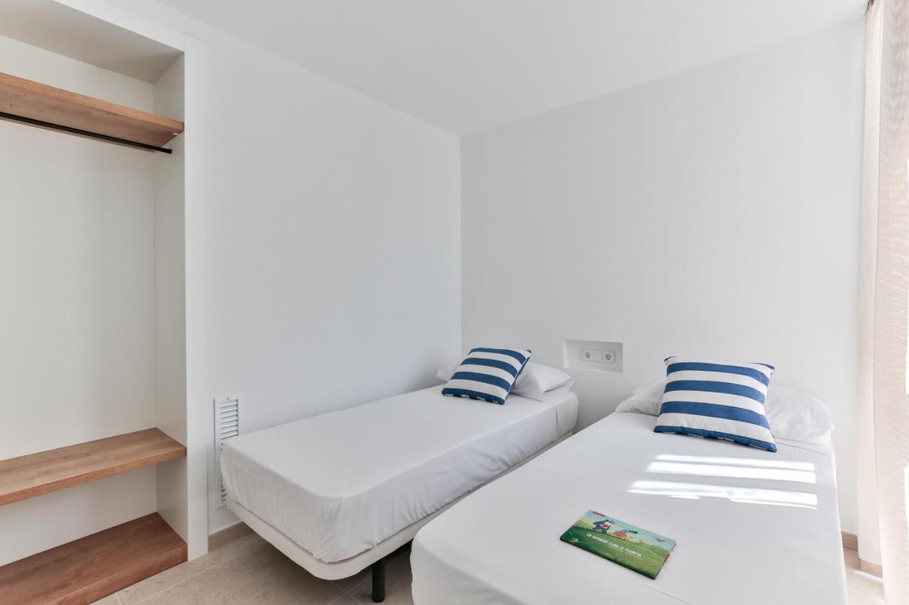 Eco-Apartments La Marineda Roses Eksteriør billede