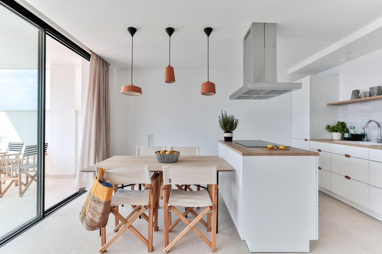 Eco-Apartments La Marineda Roses Eksteriør billede
